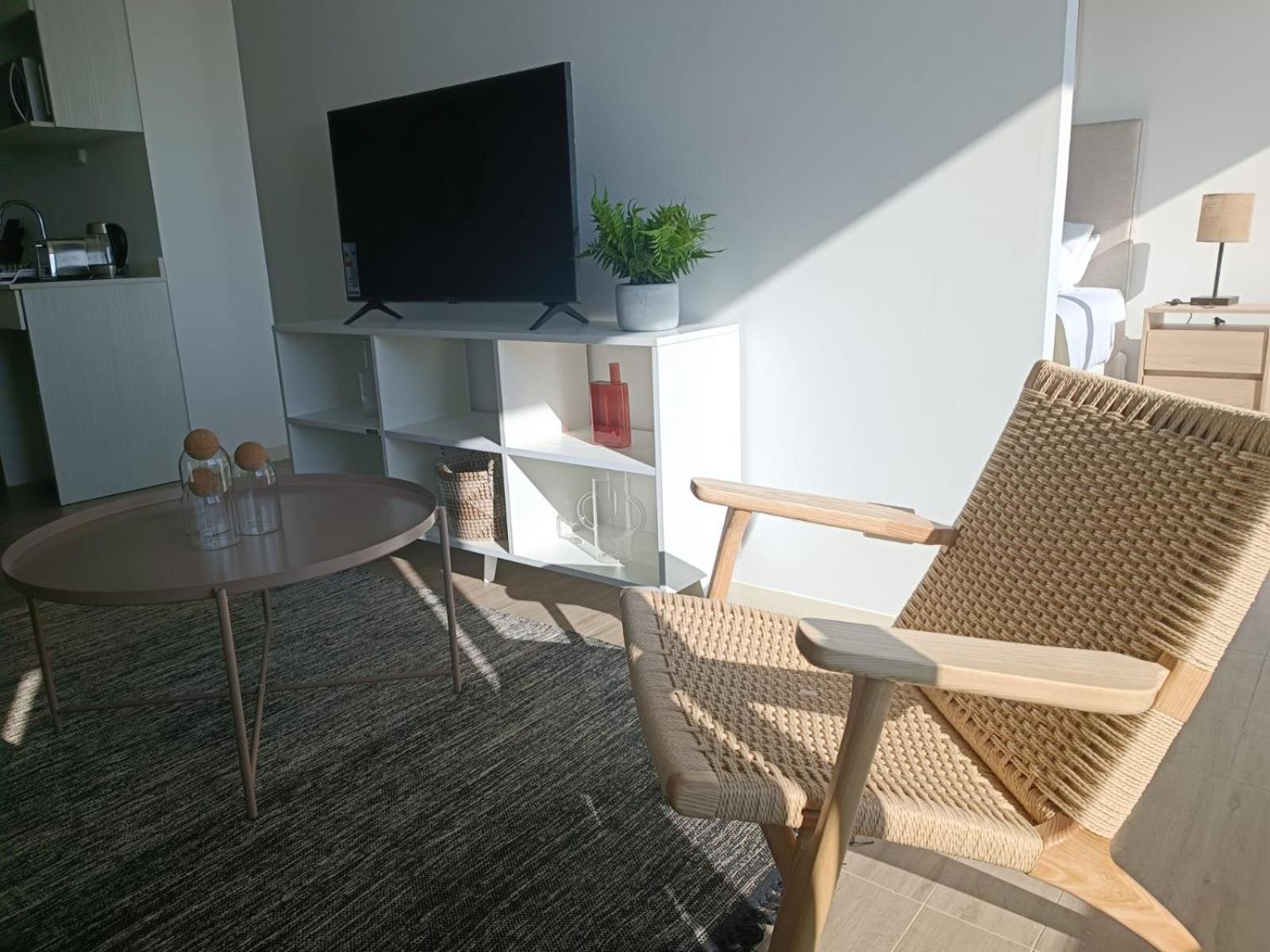 Hom I Depto 1d1b Frente Al Mall Con Terraza Vista Al Mar 2312 Apartamento *